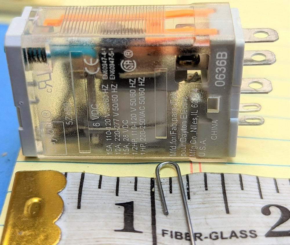 GRAINGER DAYTON 5Z480 PLUG-IN RELAY 5PIN 15A 6VDC 1/2 HP AT 120V [B3B2]