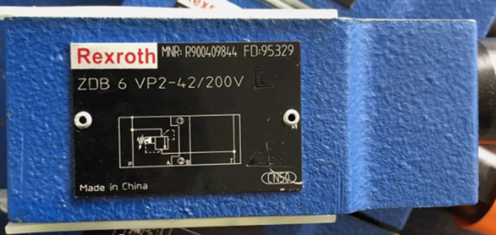 One Brand New R900409844 ZDB6VP2-42/200V Valve