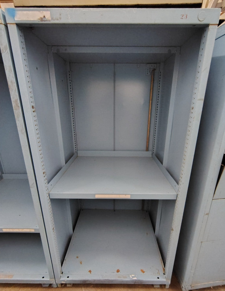 STANLEY VIDMAR OPEN STEEL SHELVING TOOL CABINET