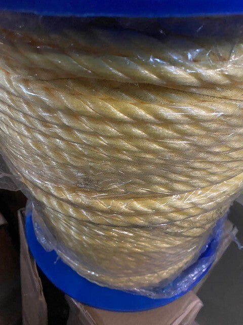 (300160-00600-111) 1/2" x 600' Yellow Polypropylene Twisted General Utility Rope