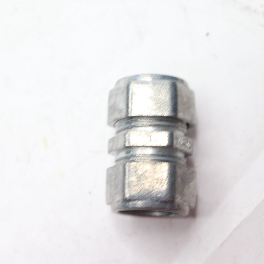 EMT Compression Coupling 1/2"