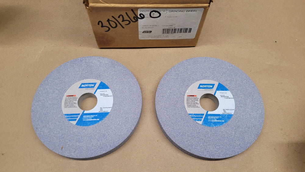 Lot of 2 Norton 66252941938 Grinding Wheels 32A50-IVBE 7" x 3/4" x 1-1/4"