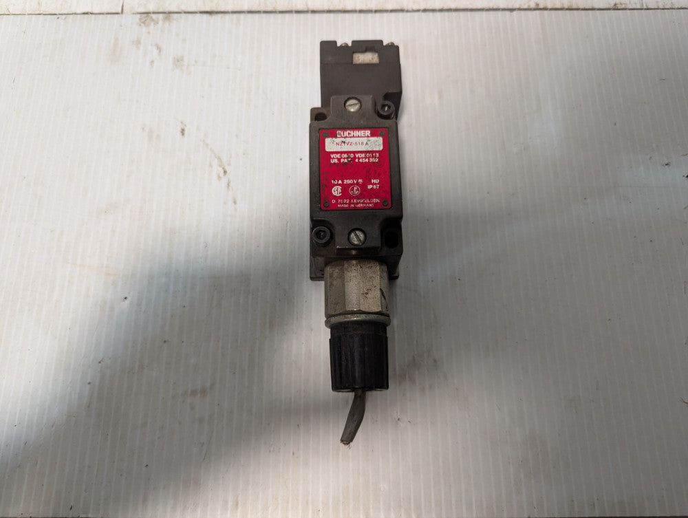 Euchner NZ1VZ-518 A Safety Switch Interlock 10AMP 250VAC