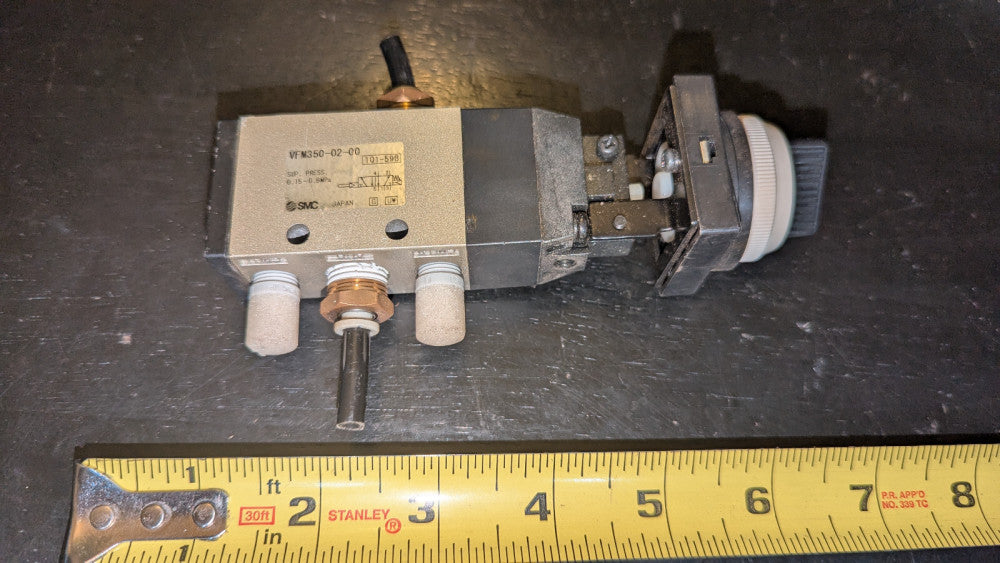 SMC VFM350-02-00 Mechanical Valve  w Switch USED