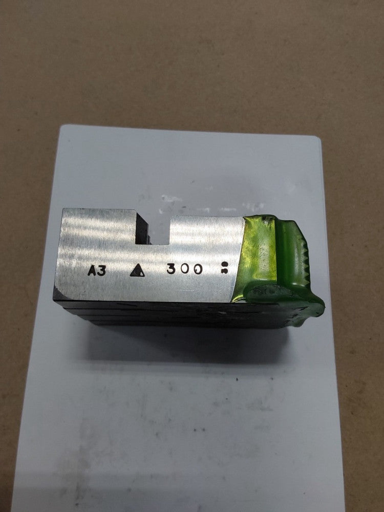 Oster 300 A3 1-4 Die Set #1, 2, 3,4 12214, 1" TO 1" 1/4 NPSM,