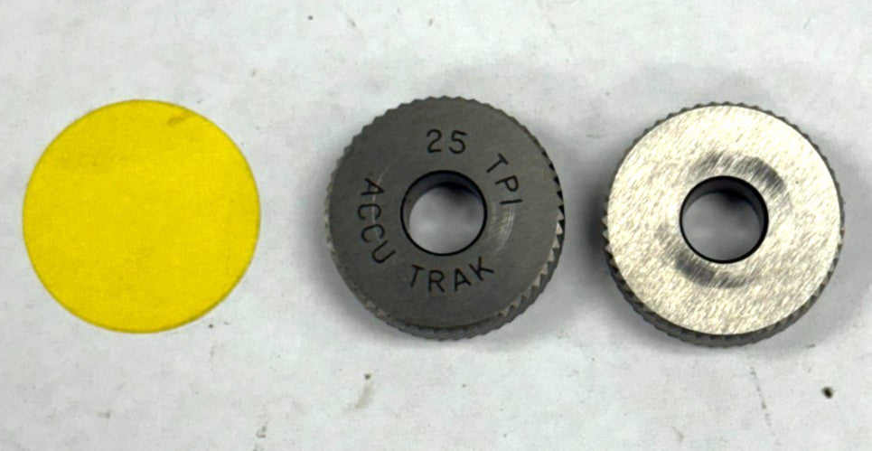 ACCU TRAK TOOL KNL 225B BEVELED KNURLING WHEEL 3/4 X 1/4 X 1/4" LOT OF 2