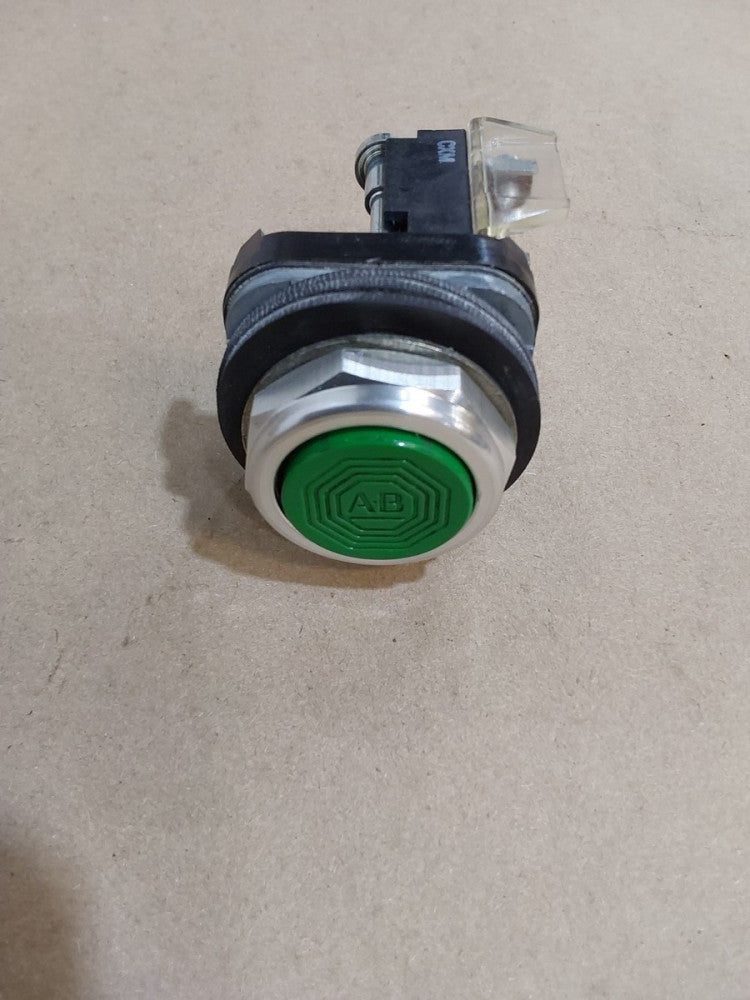 ALLEN-BRADLEY 800T-A Series T Green Momentary Button W/800T-XA