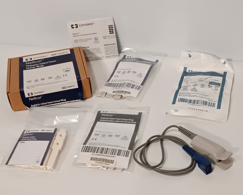 Used Nellcor DS-100A Pulse Oximeter & Assorted NEW Covidien Foam Sensor Wraps