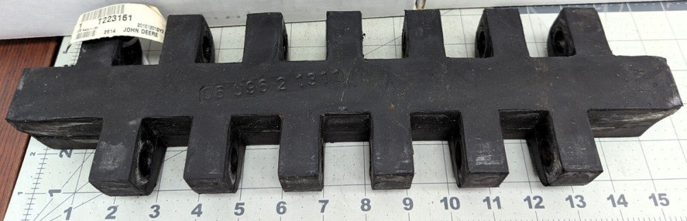 T223161 John Deere Skid-Steer Loader Track Link OEM [A8S4]