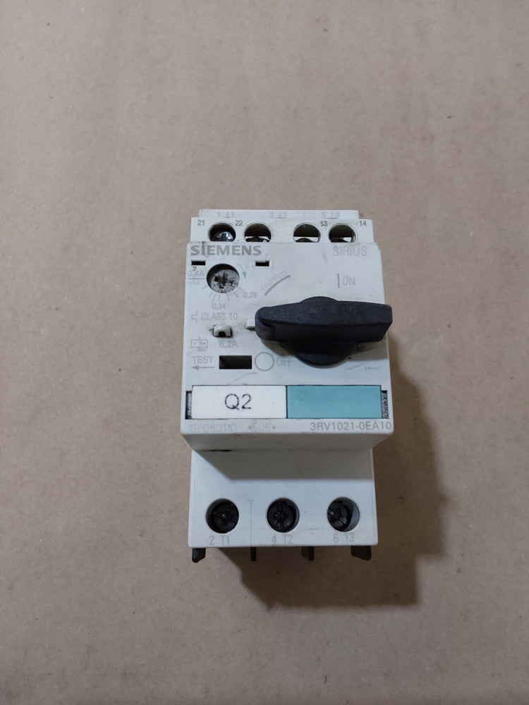 Siemens 3RV1021-0EA10 Manual Motor Starter Protector Breaker 