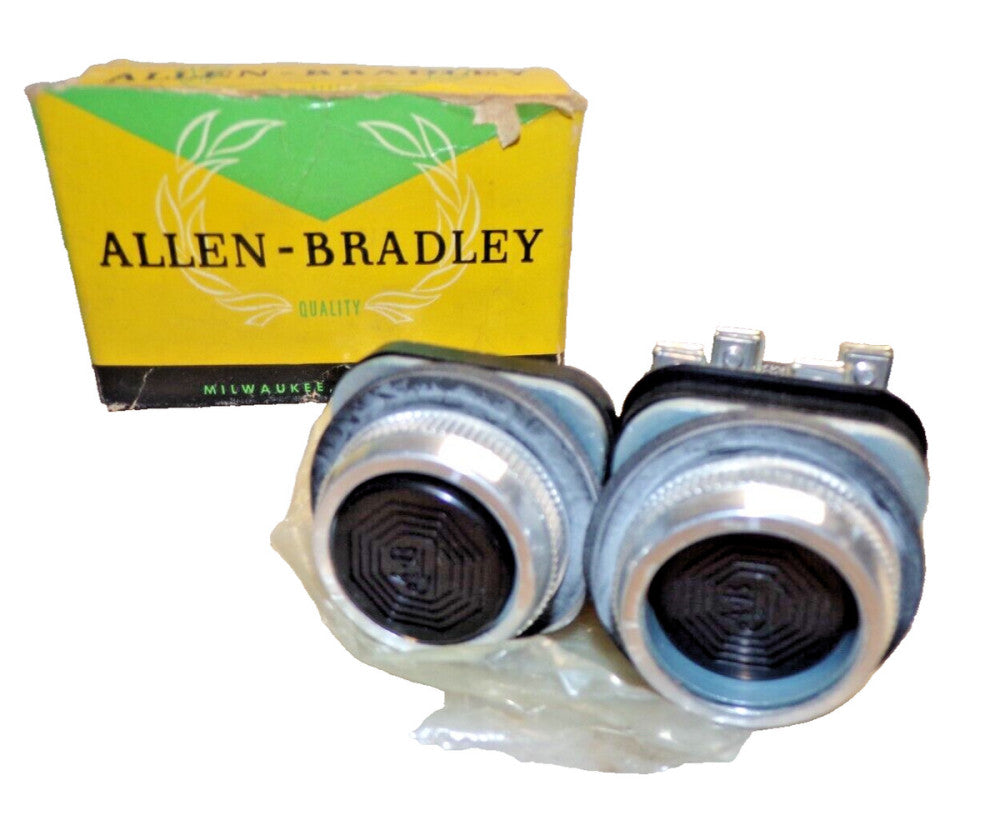 NEW ALLEN BRADLEY 2-WAY BLACK PUSHBUTTON UNIT MAINTAINED 1NO 1NC  800T-F2A