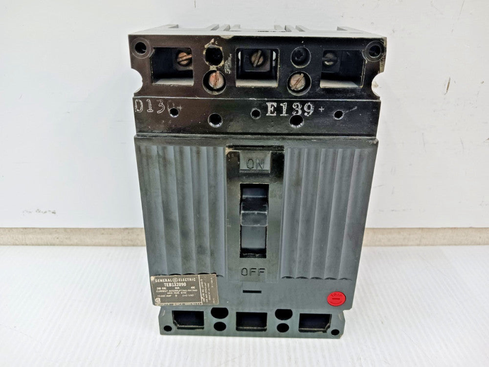 GE General Electric 90 Amp Circuit Breaker 3 Pole 240 VAC 10kA TEB132090