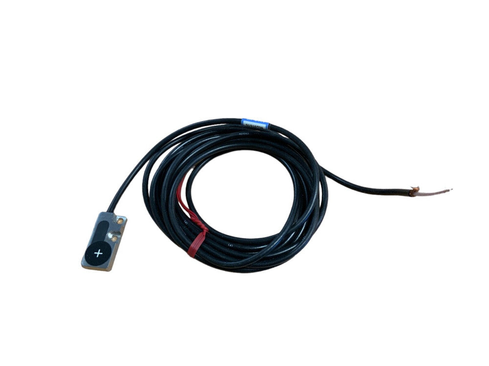 KEYENCE EX-614V Proximity Sensor Switch New Expedited Shipping 1PC
