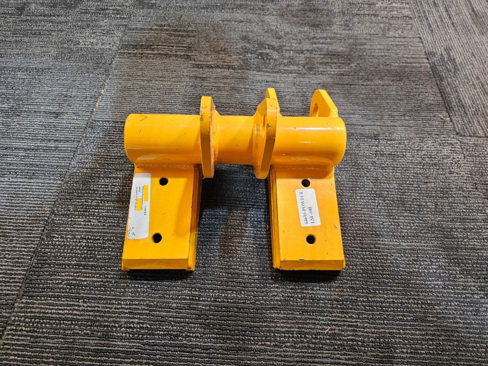 Kilburg Equipment Grabber Pivot Double 64610, 64610-POWDERLSF-040 Yellow