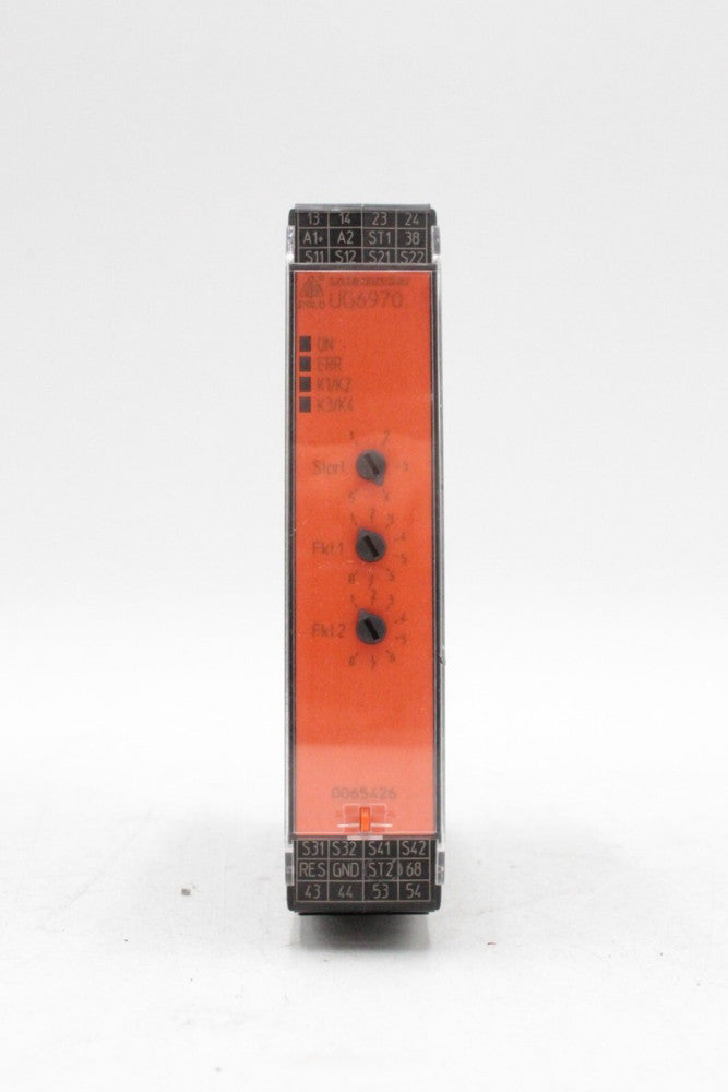 Dold UG6970.04PS/61 Multifunctional Safety Relay