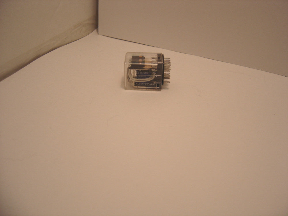ALLEN BRADLEY 700-HC24Z24 SERIES A 24V DC CUBE RELAY 14 PIN
