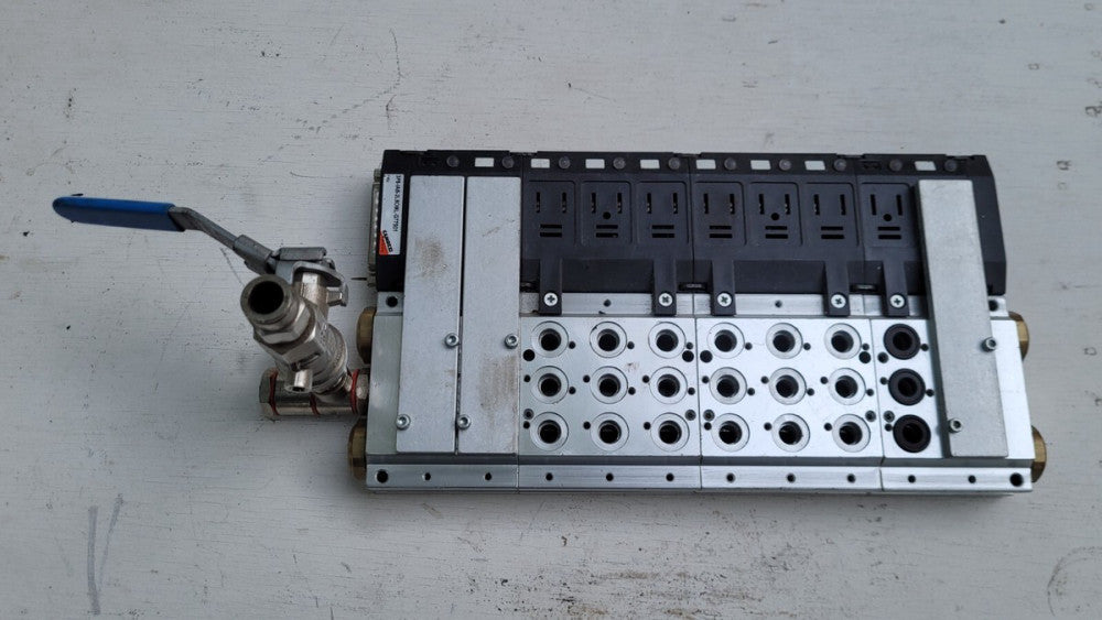 Camozzi 3P8-IAB-2L6OML-G77S01 Pneumatic Solenoid Valve Manifold