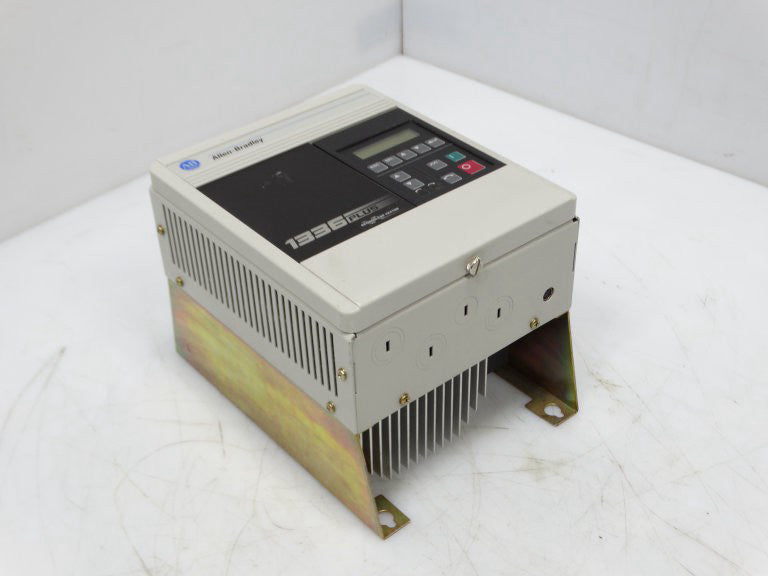 ALLEN BRADLEY 1336S-BRF50-AA-EN5-HA2-L4E SERIES F DRIVE