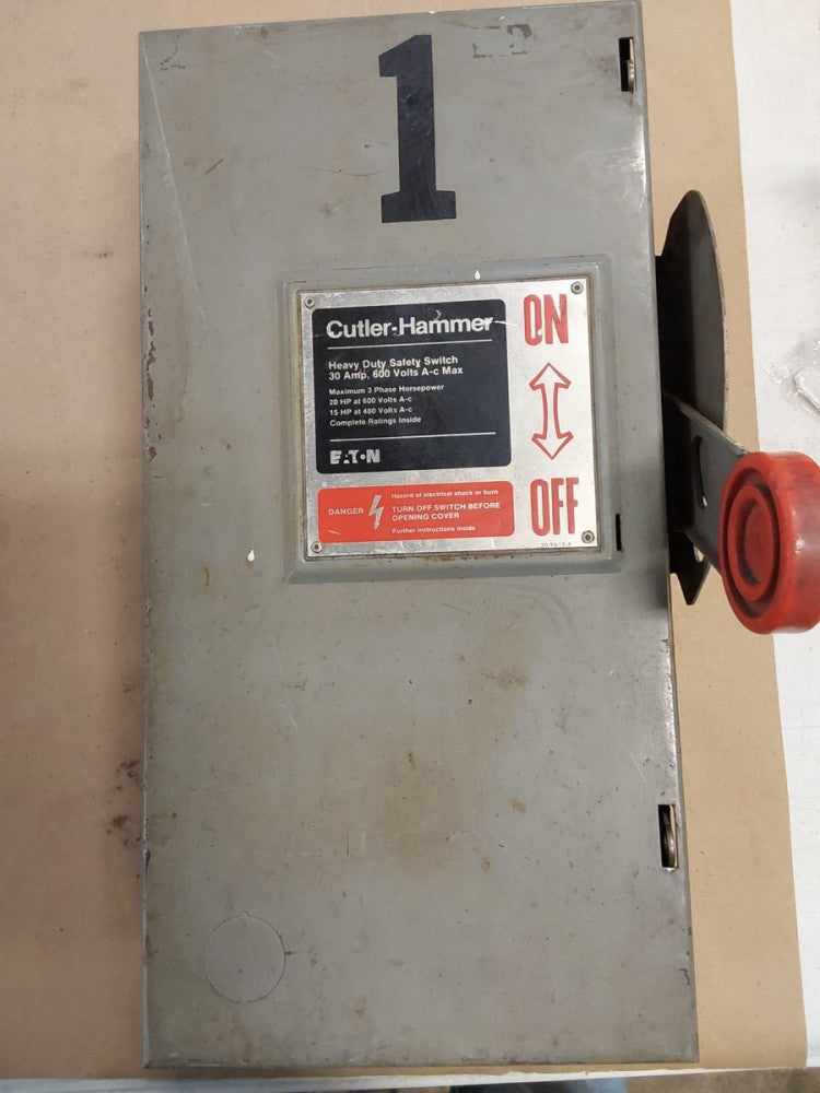 CUTLER-HAMMER DISCONNECT TYPE 1 DH361NGK 30AMP 600VOLT 3POLE FUSIBLE