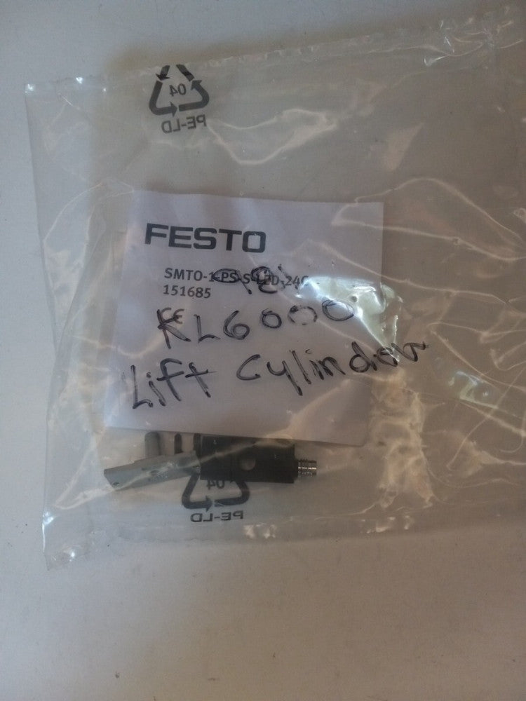 Festo SMTO-1-PS-S-LED-24C Proximity Sensor 151685