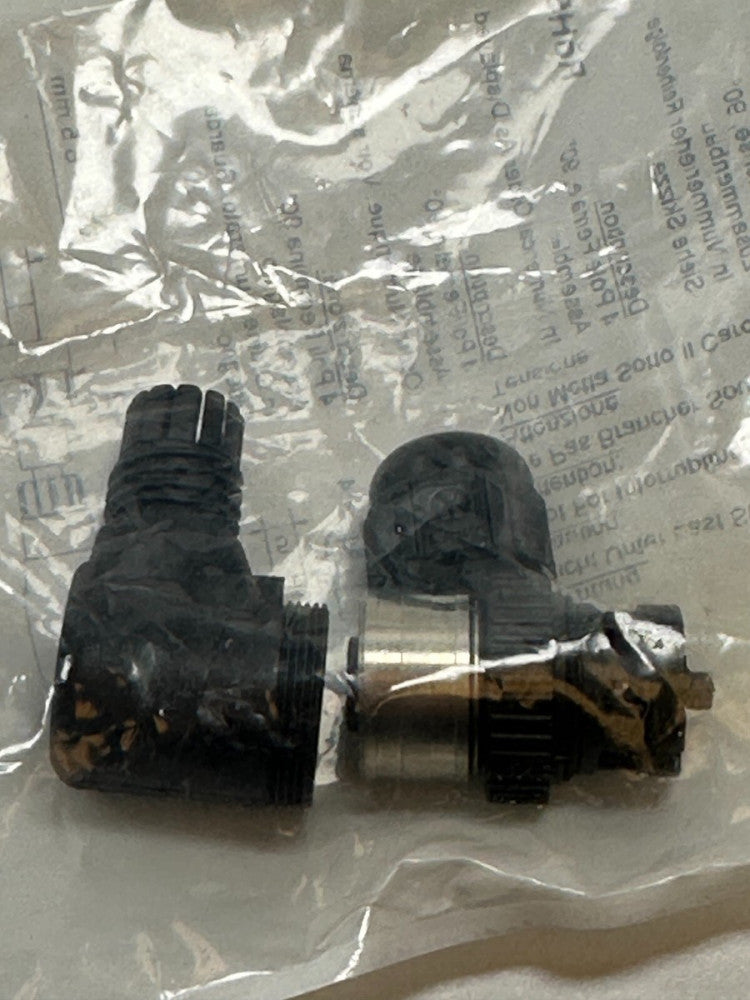 Woodhead 1200850015 (WA4001-31) Ultra-Lock Attachable Connector 4-Pole Female