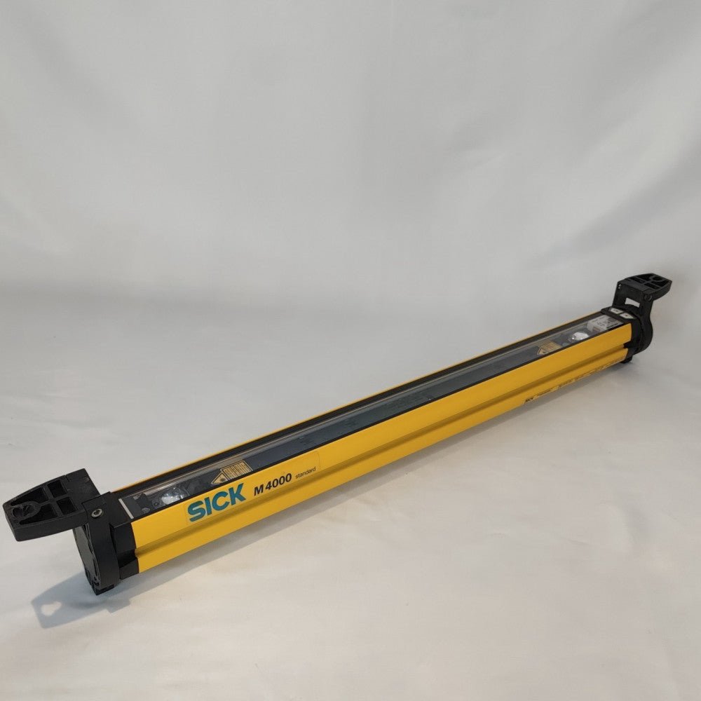 Sick M4000 M40E-025010XR0 Light Curtain 24VDC