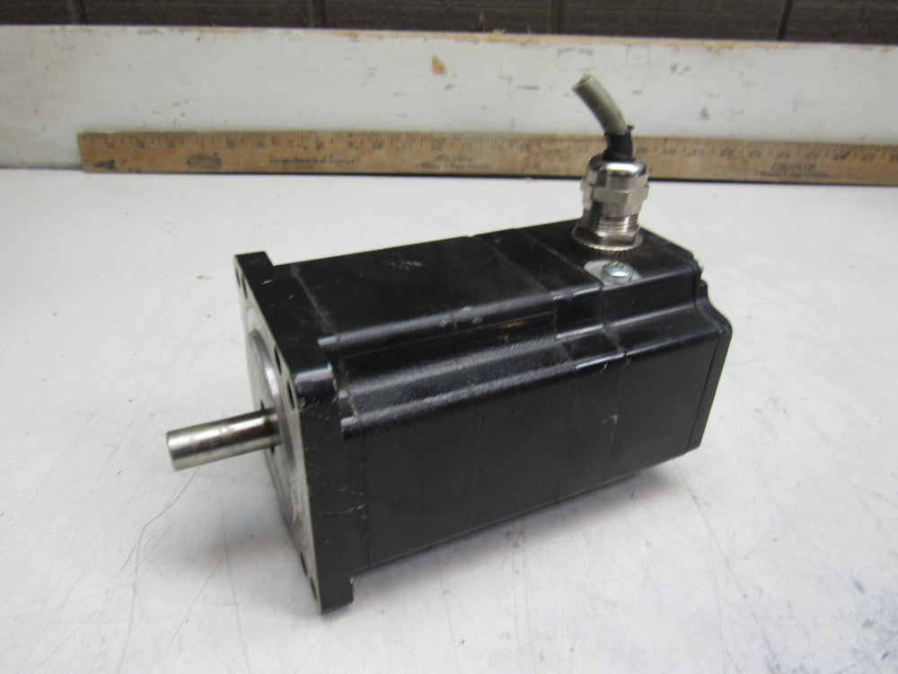 BERGER LAHR SERVO MOTOR VRDM3910/50LWB 325V 2A 4Nm NICE USED TAKEOUT M/O
