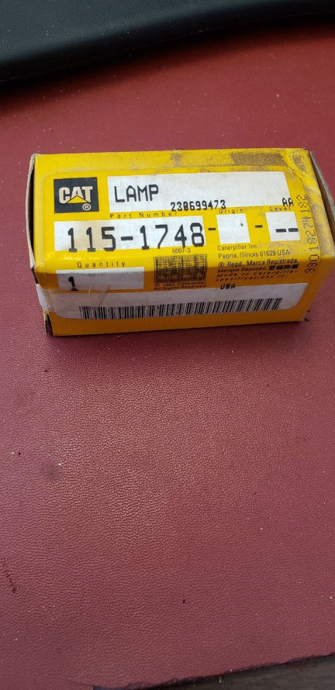 OEM CATERPILLAR 28V 1.96W LAMP BULB 115-1748 NIB ( F1-4C)