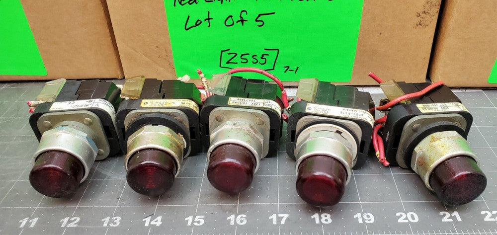5 Allen Bradley 800T-PT16 RED Lighted Push Buttons TESTED WORKIN PULL [Z5S5]