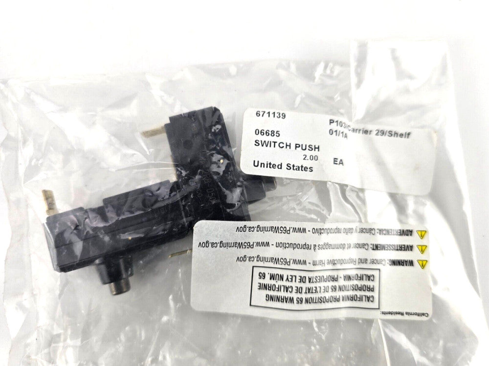 NOS Tornado 06685 Switch Push Button 20 Amp SPNO