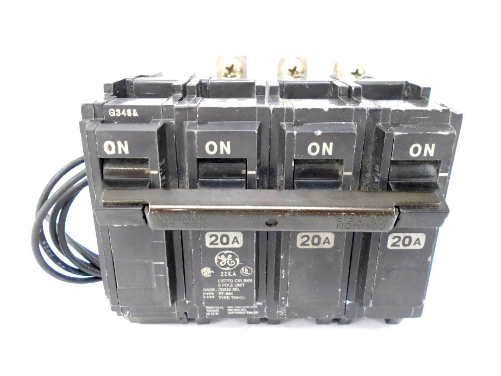 GE - THHQB32020ST1 - Bolt-On 3P 20A - BREAKER w/120-240V SHUNT - 22kA@120/240AC 