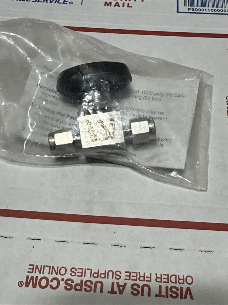 New Swagelok SS-41GS2 Stainless Steel Ball Valve 1/8" Tube