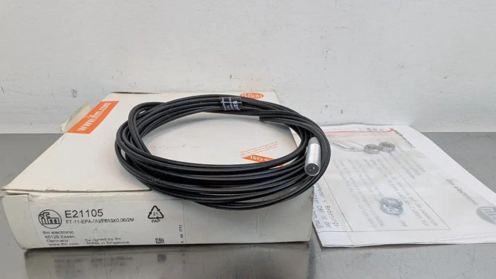 IFM Efector E21105 Fiber Optic Diffuse Reflective Sensor FT-11-EPA-M6/F613X0,06/