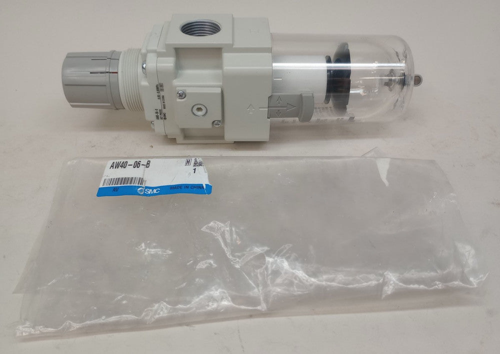 SMC AW40-06-B Filter Regulator 3/4" Port