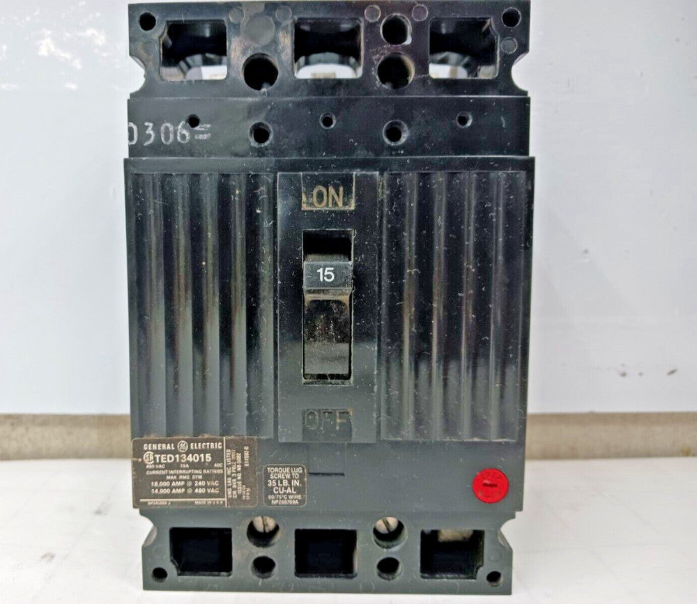 GE General Electric 15 Amp Circuit Breaker 3 Pole 480 VAC 14kA TED134015