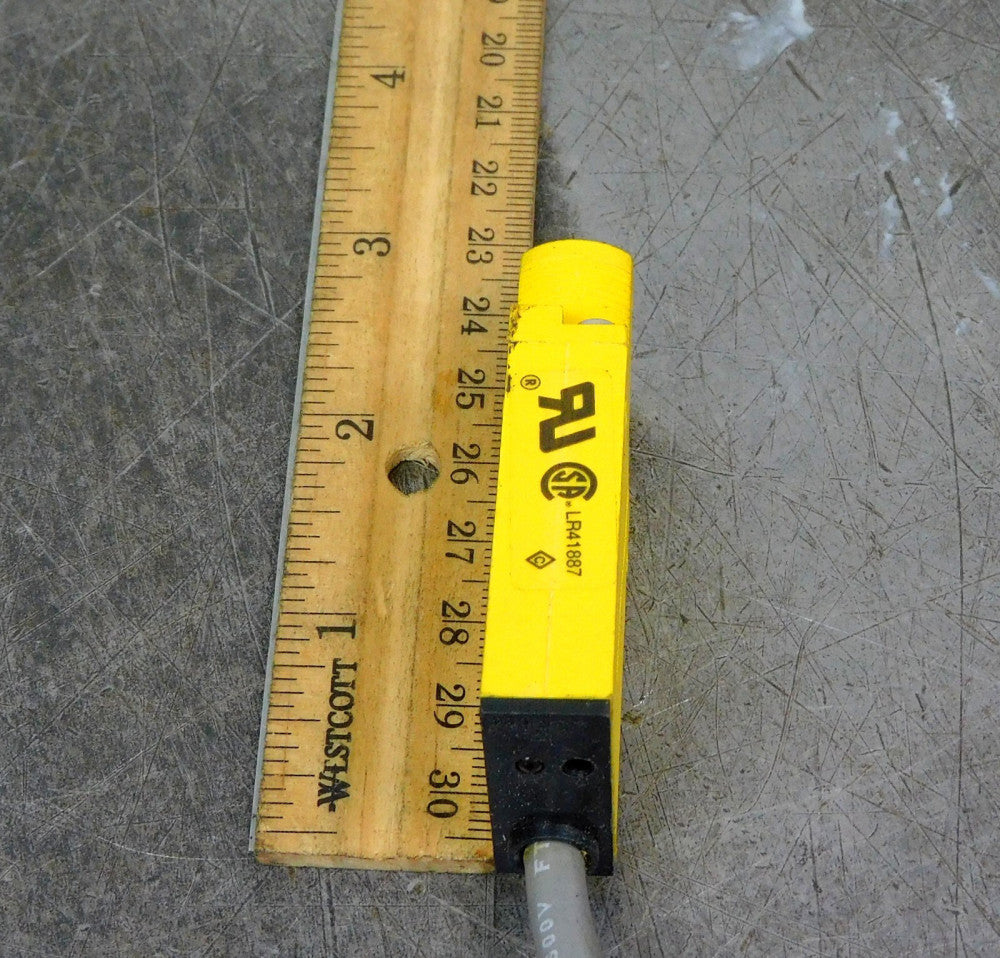 Banner SMA31E Mini Beam Photoelectric Sensor 24-240V AC 9838F 3m
