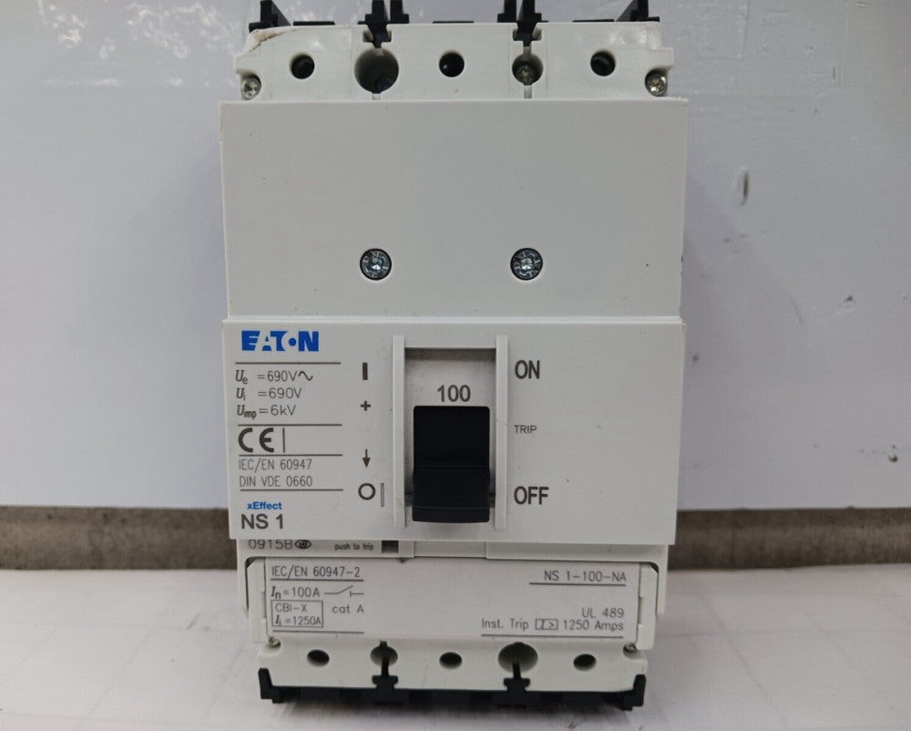 EATON 100 AMP CIRCUIT BREAKER 3 POLE 690 VAC NS 1-100-NA