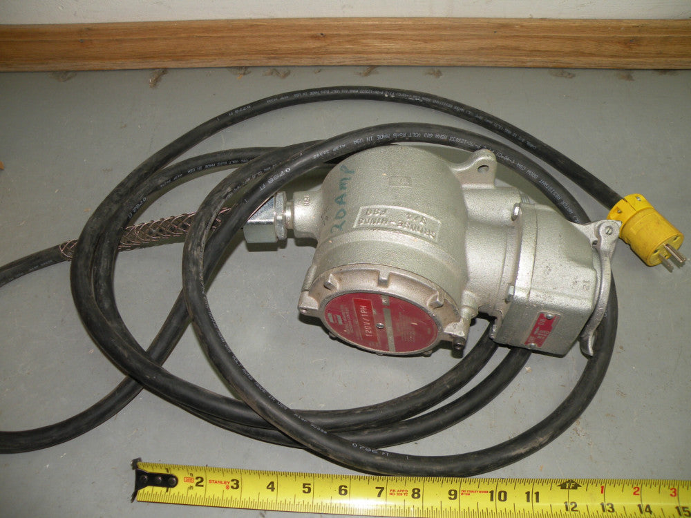COOPER CROUSE HINDS FSQC230  INTERLOCK RECEPTACLE SWITCH 20A