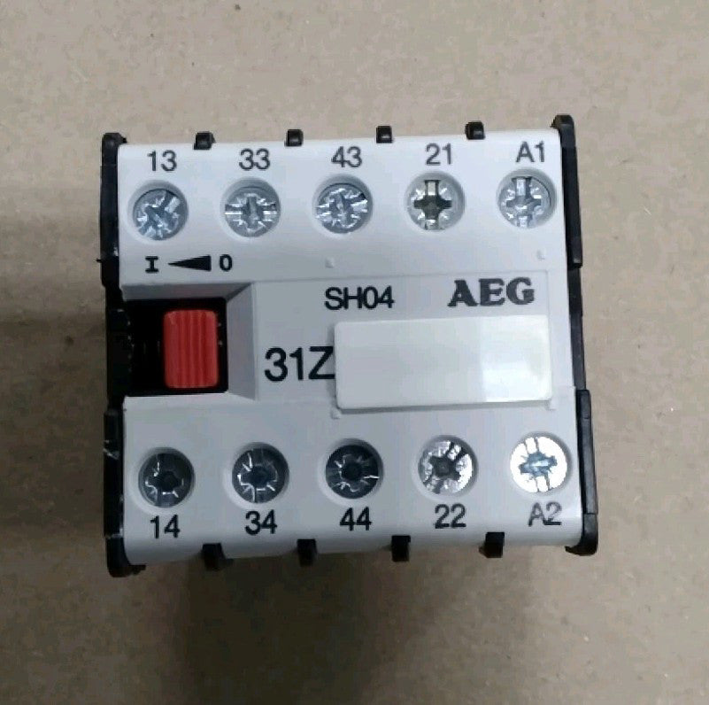 AEG SH04 31Z Electrical Contactor, 24VDC Coil 061-00 C41