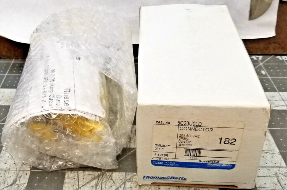Thomas & Betts DuraTite Russellstoll 3 Pin Connector 5C23U0LD 20A 600VAC [C8S4]