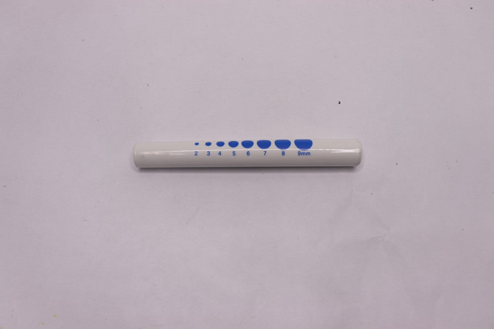 Primacare Diagnostic Penlight With Pupil Gauge