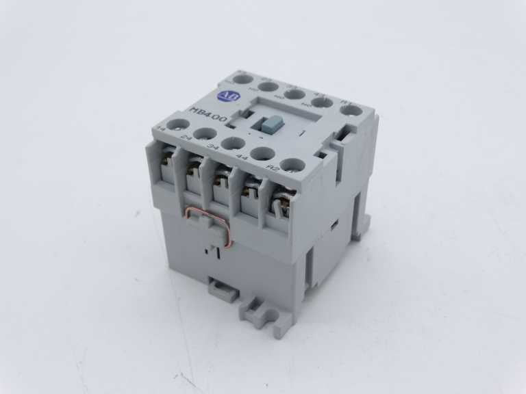 ALLEN BRADLEY 700DC-MB400D24 SERIES A RELAY