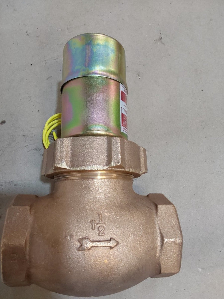 J.D. Gould 04-3T  1-1/2NPT Bronze Solenoid Valve 120V New 300 PSI MAX 60 Cycles