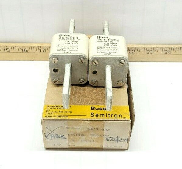 2) New Bussmann Semitron 150 Amp Square Body Fuses 700 VAC  SPP-4F150 (Lot Of 2)