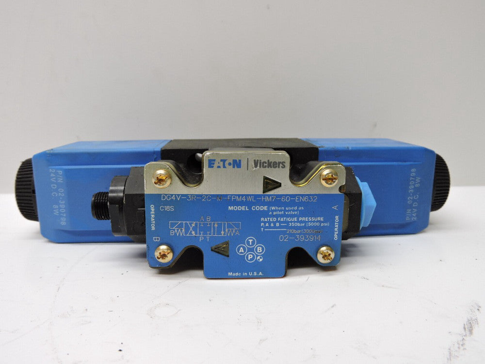 Eaton / Vickers DG4V-3R-2C-M-FPM4WL-HM7-60-EN632 Valve - NOB NEW