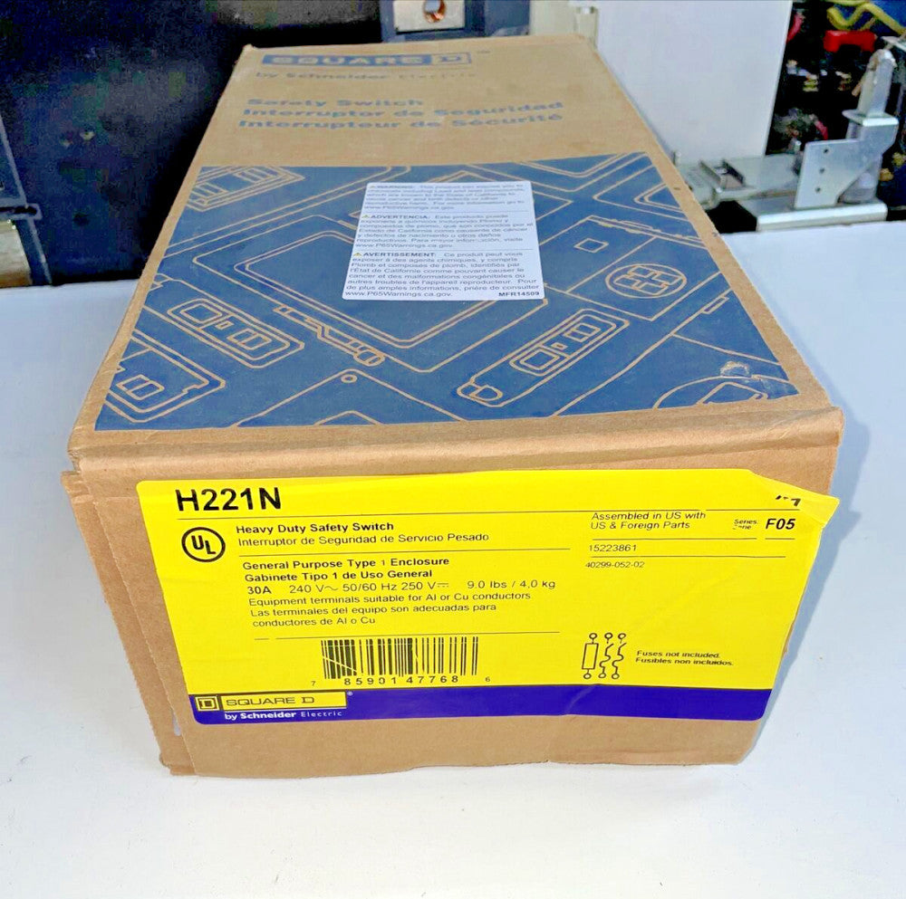 1- Square D H221N Safety Switch 30 AMP 240V 1Ø FUSIBLE ~ NEW IN BOX