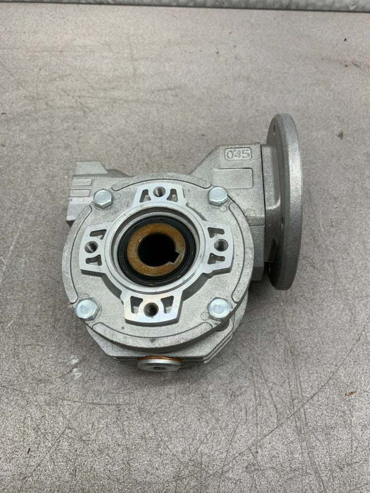 NEW NO BOX GROVE GEAR HMQ518-102-H-IEC71/B14-18MM BRAVO GEAR REDUCER W5180179.MF