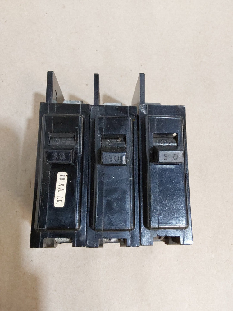 ITE BQ1-B030 (Lot Of 3)