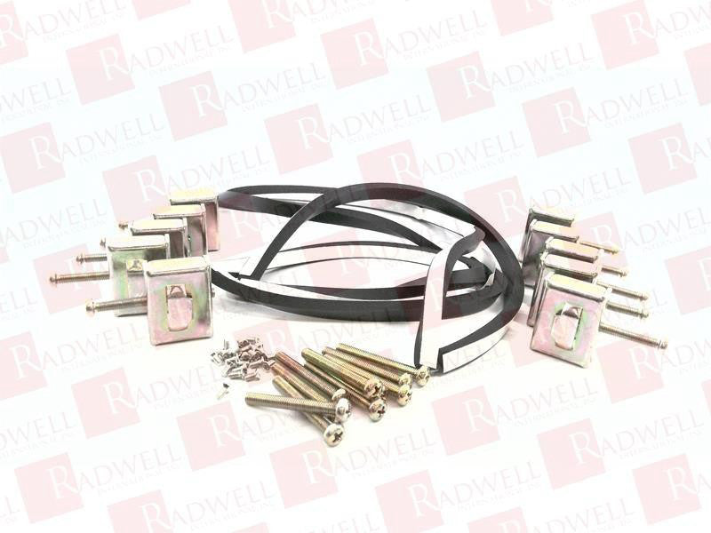 SCHNEIDER ELECTRIC MPCYN2TMNTKIT / MPCYN2TMNTKIT (NEW IN BOX)