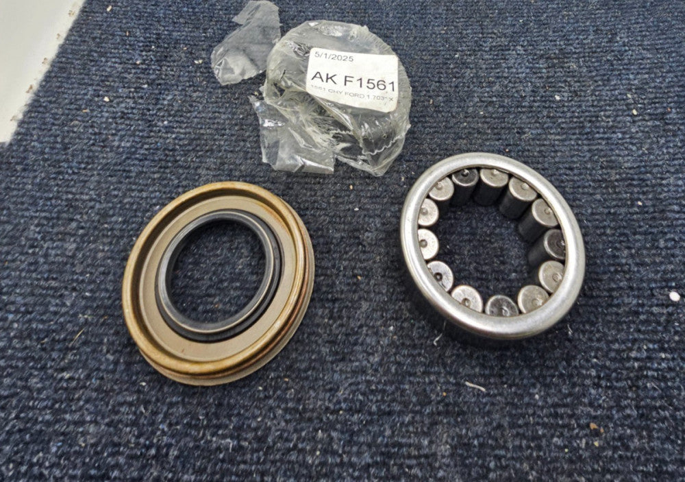 Koyo AK F1561 UGGGGGGG Roller Bearing with Oil Seal Assembly for Ford
